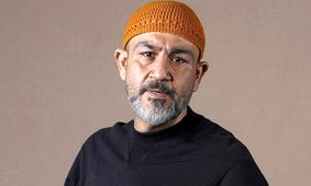 رونمایی مهران غفوریان از زندگی لاکچری اش / فخرفروشی آقای بازیگر با ماشین میلیاردی اش !