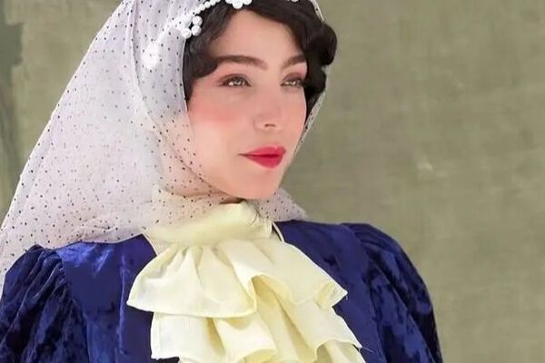 جشن تولد ۳۶ سالگی زهرا فراهانی؛ نیمتاج معروف سریال بامداد خمار!