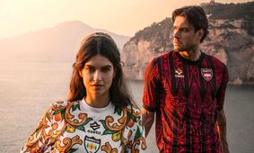 شاهکار لباس ایتالیایی‌ها/ کیتی که همه نگاه‌ها را به خود جلب کرد! +عکس