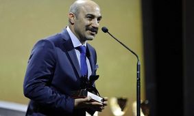 عکس عجیب محسن تنابنده و پیمان قاسم خانی در بهشت زهرا / این چه وضعیه ؟!