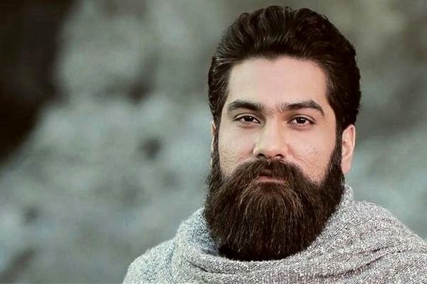 مکالمه بامزه دو سلبریتی مجرد؛ علی ضیا به علی زندوکیلی: قصد ازدواج نداری؟! + ویدیو