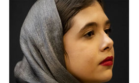 سلفی خانوادگی بازیگر جذاب سینما قبل از طلاق / زن و بچه اش هم بودند !