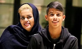 واکنش جنجالی مادر مهدی قائدی به برد پرسپولیس ! / قهرمان واقعی تویی عزیزم !!