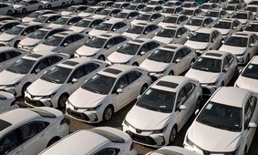 تحلیل و پیش‌بینی قیمت خودرو در روزهای آینده