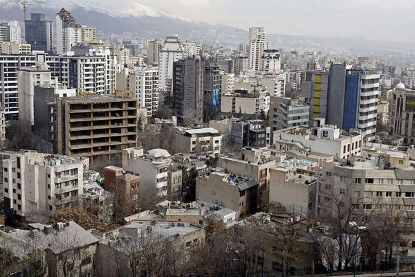 قیمت عجیب و غریب خانه در تهران / این آپارتمان ها حرف می زنند !