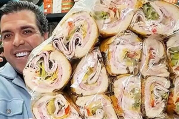 این فود بلاگر ایرانی چقدر درآمد دارد؟ رقم نجومی او همه را غافلگیر کرد! + فیلم