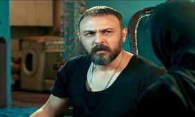 رضا پروانه پوست شیر استقلالی است یا پرسپولیسی ؟