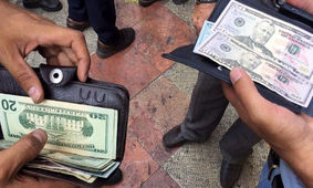 واکنش بازار ارز به واریز بدهی بابک زنجانی به خزانه
