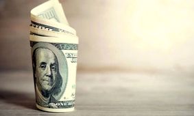 پیش بینی یک نماینده مجلس از قیمت دلار پس مذاکراه شنبه ایران و امریکا