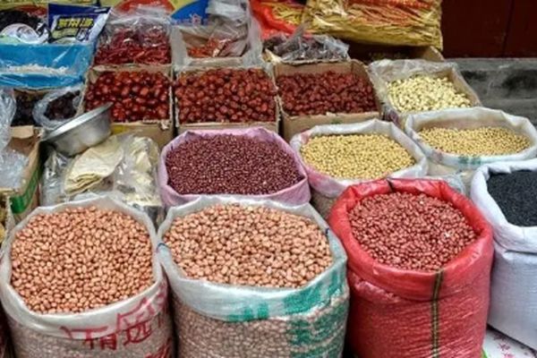 آخرین تغییرات نرخ حبوبات در بازار ایران