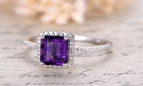 این سنگ معجزه گر فقط برای زنان معجزه می کند