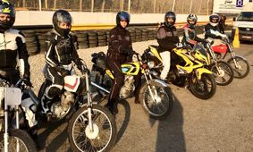 آیا موتورسواری برای بانوان مجاز است؟/ بررسی شرط‌ها و شروط‌ها