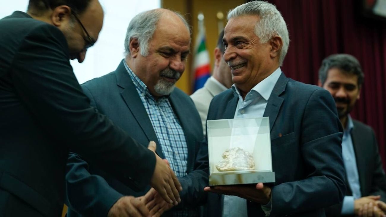 برگزیدگان و منتخبان معدنی معرفی و تقدیر شدند
