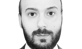 استراتژی بقا در لبه پرتگاه