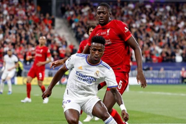 شرایط انتقال مدافع لیورپول به رئال مادرید چیست؟