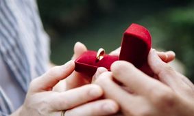 فیلم بی شرمانه از خواستگاری دختر جوان تهرانی از پیرمرد ثروتمند 