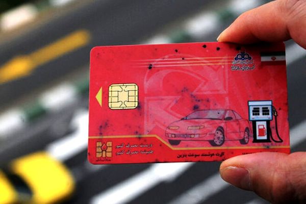 انتقال سهمیه بنزین به کارت بانکی/ همه چیز درباره تصمیم جدید