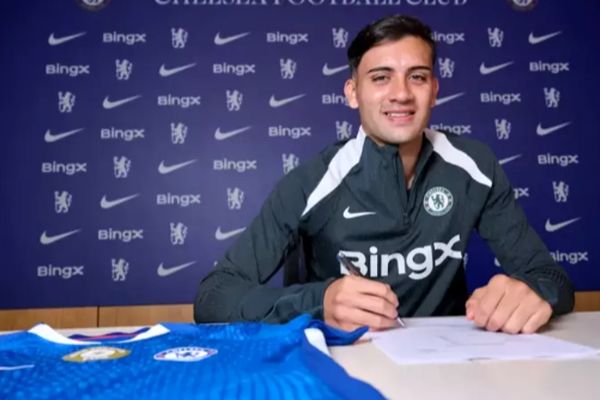 ستاره آرژانتینی در انگلیس/ پیوستن به چلسی تایید شد