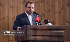 استدلال های وزیر اقتصاد درباره نجات دادن اقتصادایران