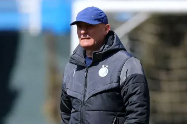 مربی اروپایی استقلال وارد تهران شد/ جزئیات تازه از قرارداد