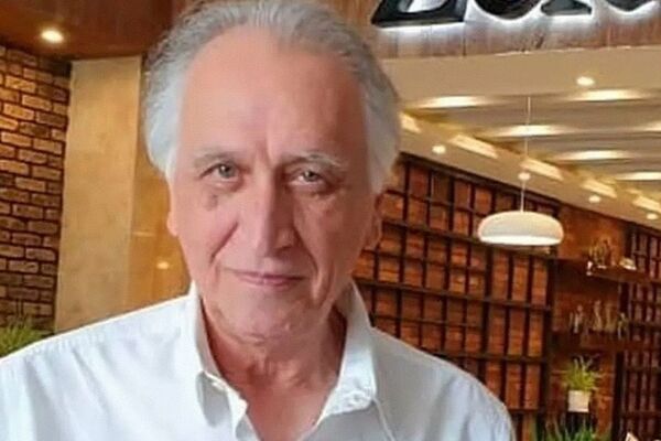 تغییر عجیب چهره «احمد نجفی» در 41 سالگی و حاشیه‌های ورودش به سینما در دهه 60!