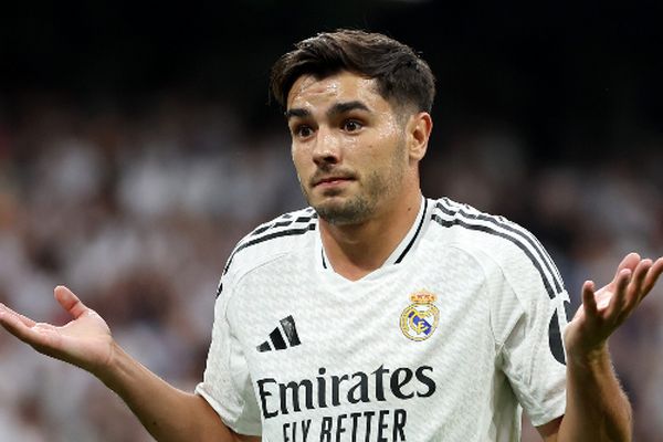 پایان شایعات درباره براهیم دیاز/ تمدید قرارداد با رئال مادرید