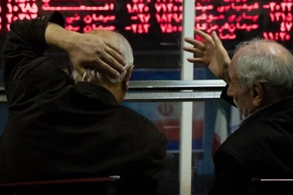 فرار سرمایه از بورس/ پنجمین روز پیاپی خروج پول