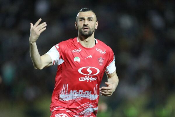 چالش جدید پرسپولیس/ بازیکن خارجی غرامت میخواهد!