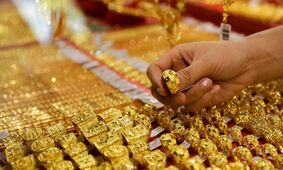 چرا امروز ۱۳ صفر باید طلا بخریم؟ راز حاجت روایی با طلا + نظر مراجع تقلید