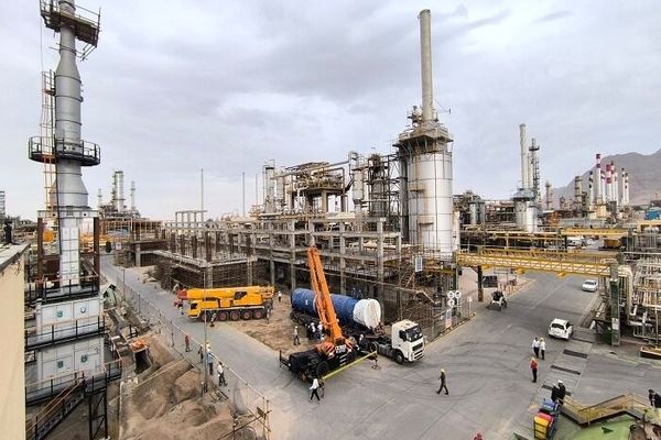 اکستراکتورهای واحد TDAE پس از چهار سال در پالایشگاه نفت سپاهان