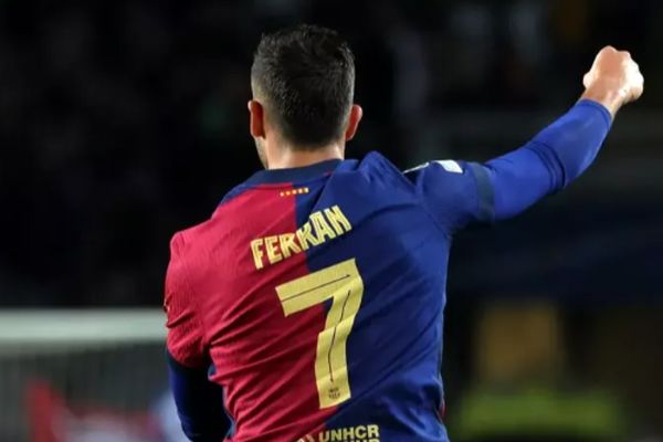 بارسا اعلام کرد: این مهاجم در لیست فروش نیست!