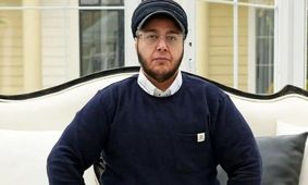 راز پنهان مازیار لرستانی و پدرش فاش شد / دردسرهای تبدیل شهره خانم به آقا مازیار !