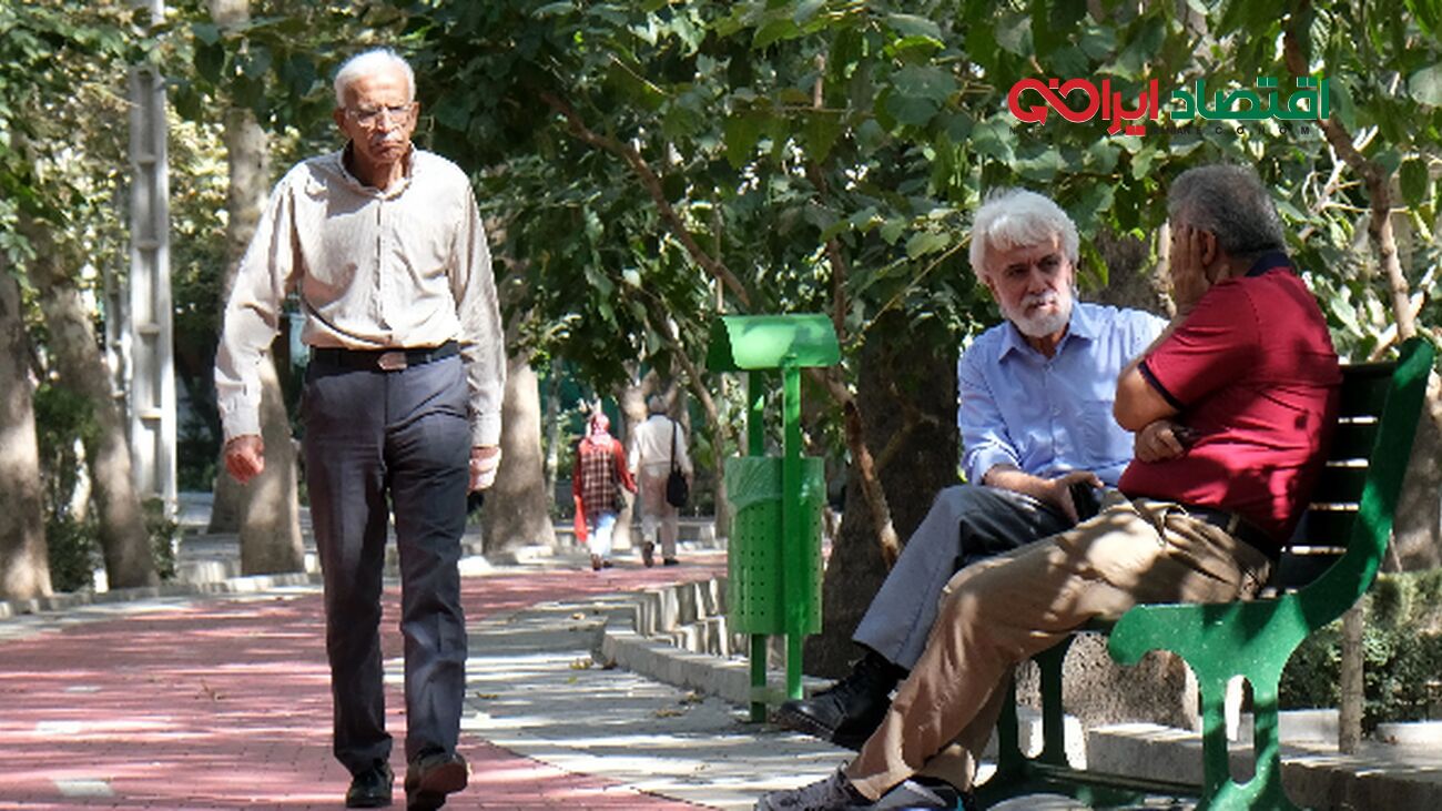 آغاز شارژ جدید حکمت کارت این دسته از بازنشستگان / موجودی این خانوارها به ۴ میلیون رسید