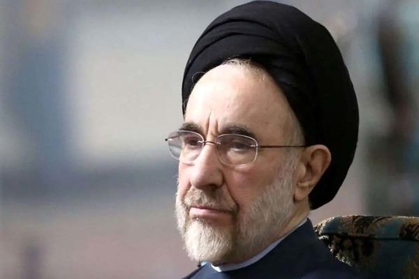 ماجرای پنهان شدن خاتمی در دستشویی برای دیدار نکردن با کلینتون  + فیلم