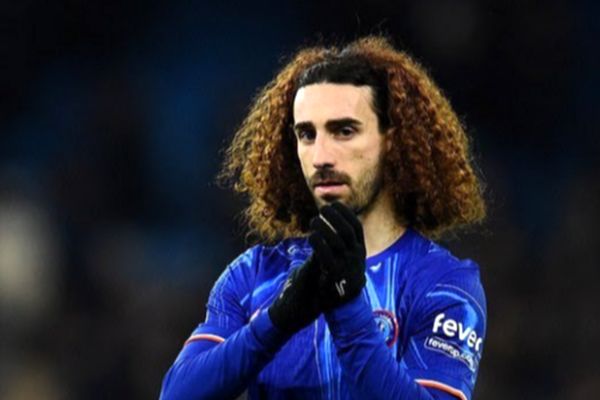 تمدید سه ساله قرارداد چلسی با ستاره محبوبش