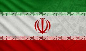 
اقتصاد ایران در سال ۱۴۰۵ صراحتاً پیش‌بینی شد
