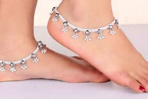 12 فایده استفاده از پابند برای زنان / از آرامش گرفته تا کاهش وزن