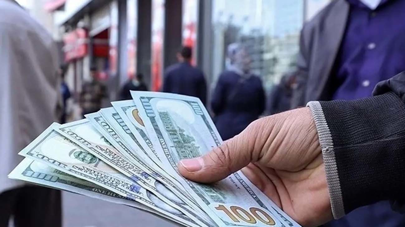 پیشبینی قیمت دلار / دلار در آستانه فروپاشی؟