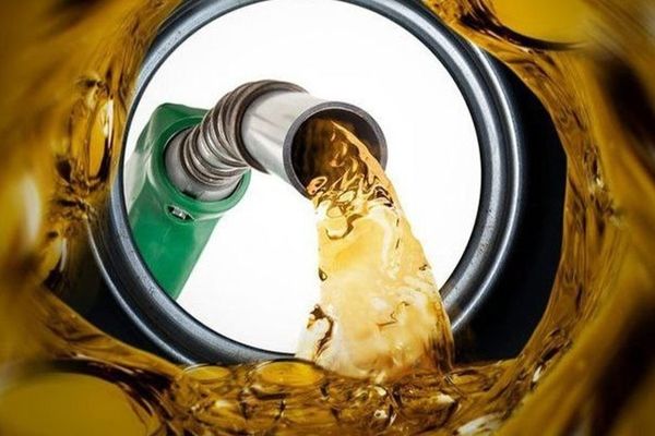 بررسی کامل شیوه جدید عرضه بنزین در کشور