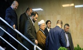 خانه‌های 25 متری؛ بهانه ای برای لگد زدن به هاشمی رفسنجانی