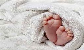 سرنوشت تلخ این نوزاد بی سرپرست در آغوش رئیس قوه قضاییه