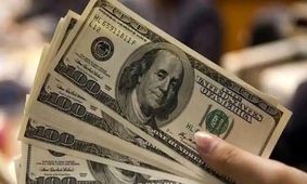 دلار سال 1403 را با این قیمت آغاز کرد
