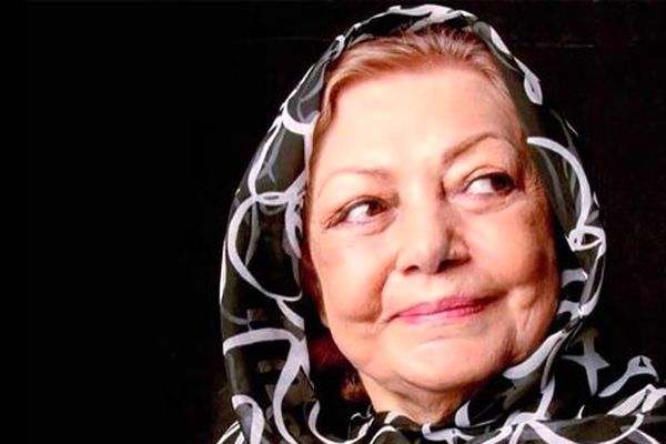 حمیده خیرآبادی و داستان جالب موتورسواری با چادر! +فیلم