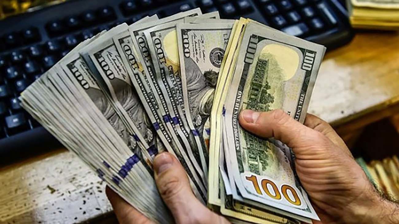 افزایش بیشتر نرخ دلار در راه است؟