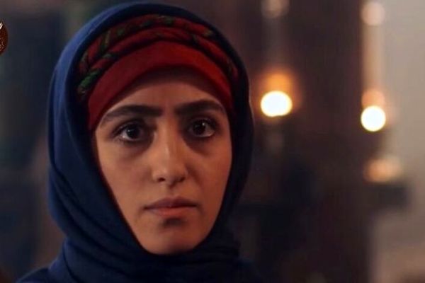 لو رفتن خلوت جنجالی پریا انوری و قهرمان کونگفو در کنار دریاچه!