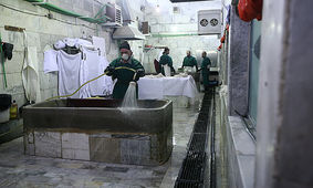 14 + / فیلم مخفی از غسالخانه بهشت زهرای تهران ! 