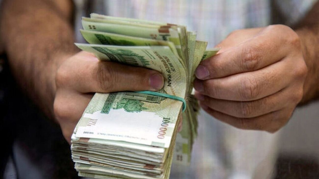 چرا تعیین نرخ حقوق هیچ کس را راضی نمیکند؟