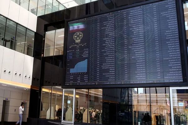 پیش بینی بورس دوشنبه 15 دی 1404