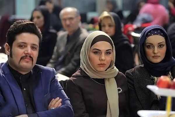 ۱۲ سال پیش در آوای باران؛ عکسی بی‌نظیر از بازیگران محبوب سریال