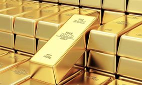 رقابت طلا و دلار؛ برنده واقعی کدام است؟